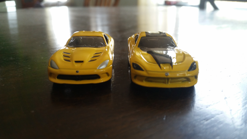 Illustration for article titled Viper battle: Auto World vs Hot Wheels